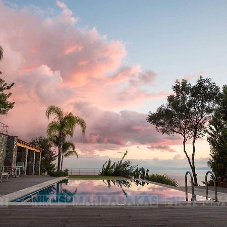 Villa Mos Kalamata Zewnętrze zdjęcie