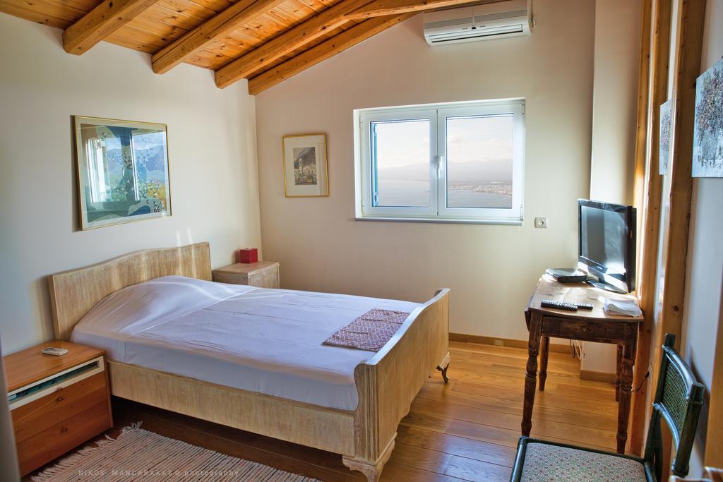 Villa Mos Kalamata Zewnętrze zdjęcie